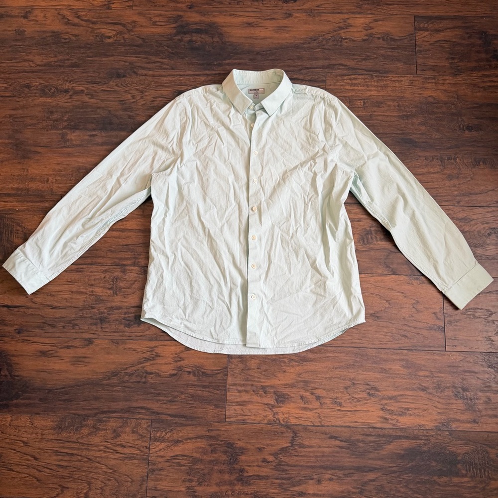 Express 1MX fitted dress shirt in a light green or mint Mens XL